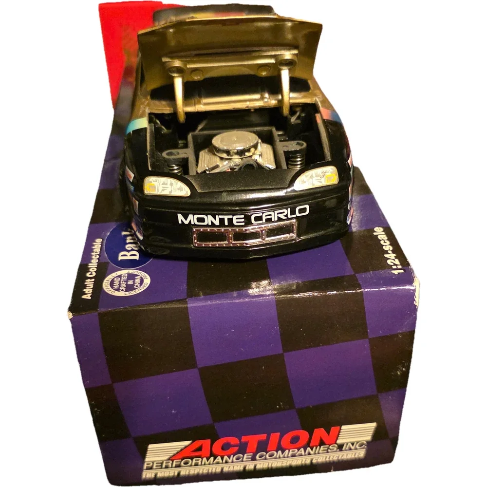 Jeff Gordon #24 DuPont Chroma Premier 1997 Monte Carlo Bank 1/24 Action Nascar